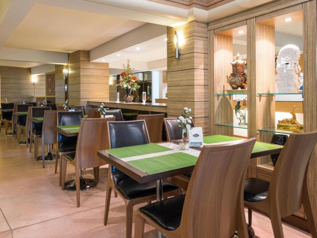 New Suanmali Hotel Bangkok Exterior photo