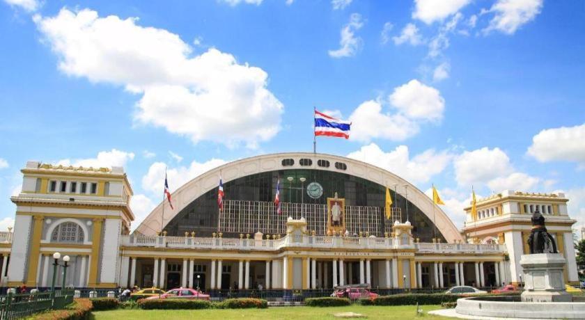 New Suanmali Hotel Bangkok Exterior photo