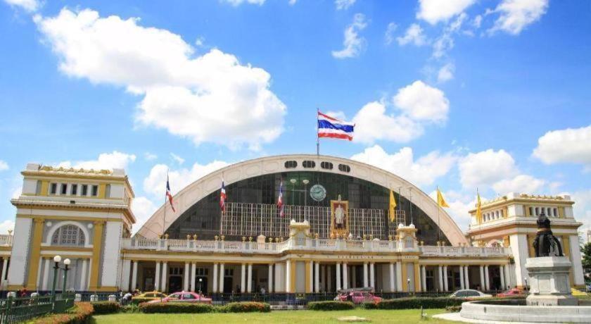 New Suanmali Hotel Bangkok Exterior photo
